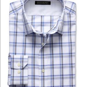 Banana Republic non-iron tailored slim fit shirt.